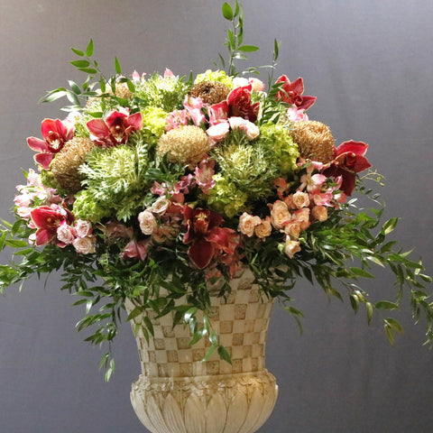 Colourful Bloom Stand